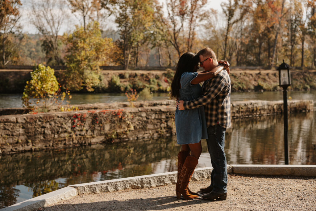 Natural light couples session at Savannah Rapids